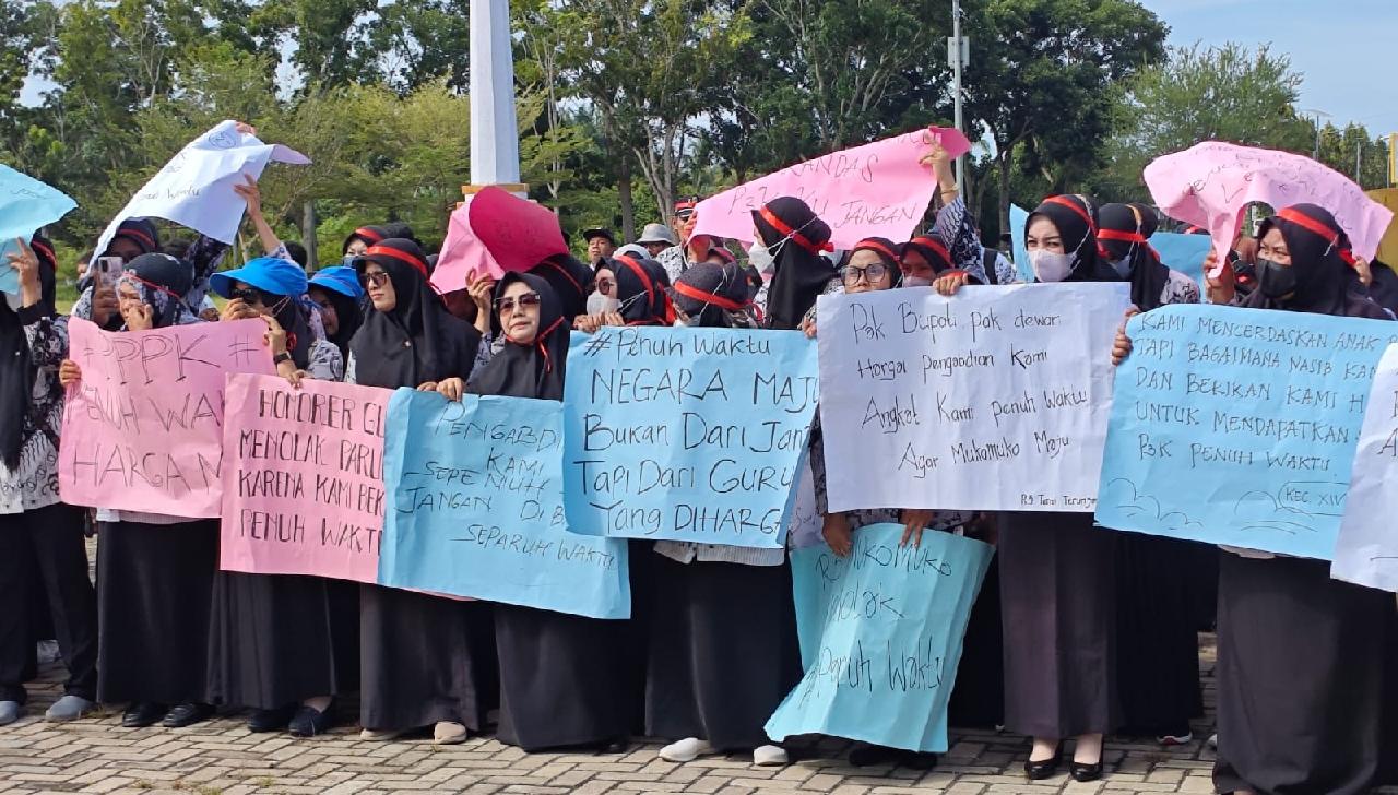 Nasib Honorer Kode R4 Berbeda Dengan Kode R2 dan R3, Prioritas PPPK Paruh Waktu