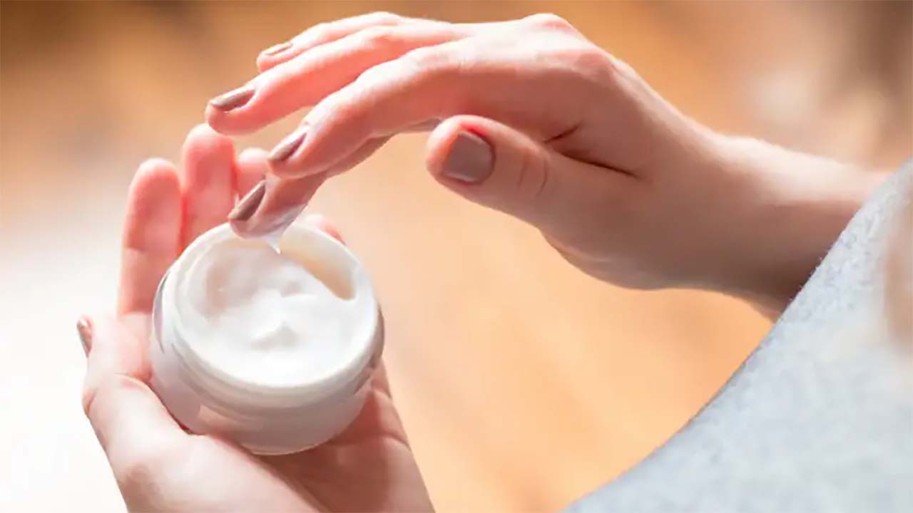 Rekomendasi Moisturizer untuk Kulit yang Kering dan Sensitif