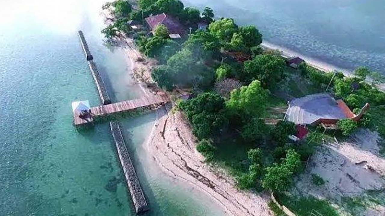 Bukti Indonesia Terdiri dari Berbagai Pulau, Inilah Pesona Alam Pulau Gusung Toraja yang Menakjubkan