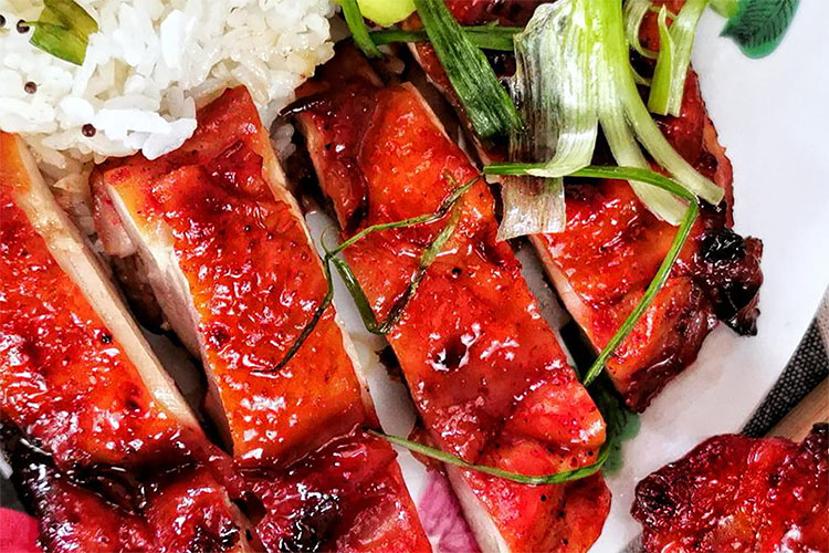 Ayam Merah yang Bikin Nagih, Ini Resep Ayam Charsiu Khas Negara Tirai Bambu