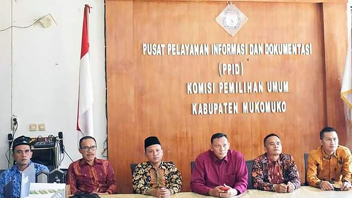 Parpol Diduga Asal Cantumkan Nama Pengurus 