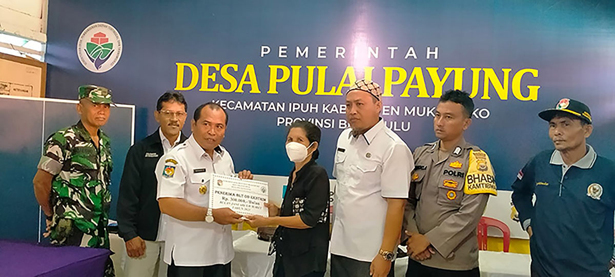 BLT DD Ekstrim 2023 Untuk 24 KPM di Pulai Payung Telah Disalurkan