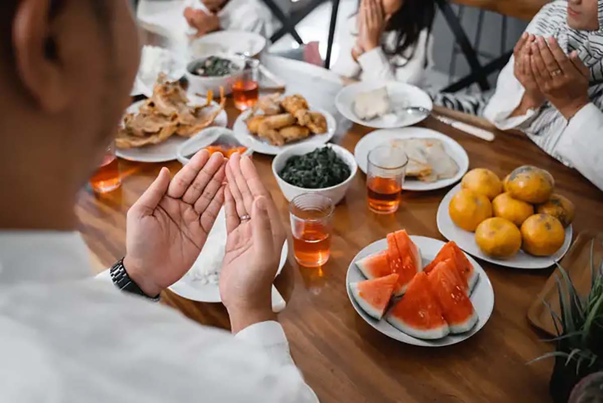 8 Paduan Lengkap Sahur Agar Tidak Cepat Lapar No 6 Hindari Makan Manis