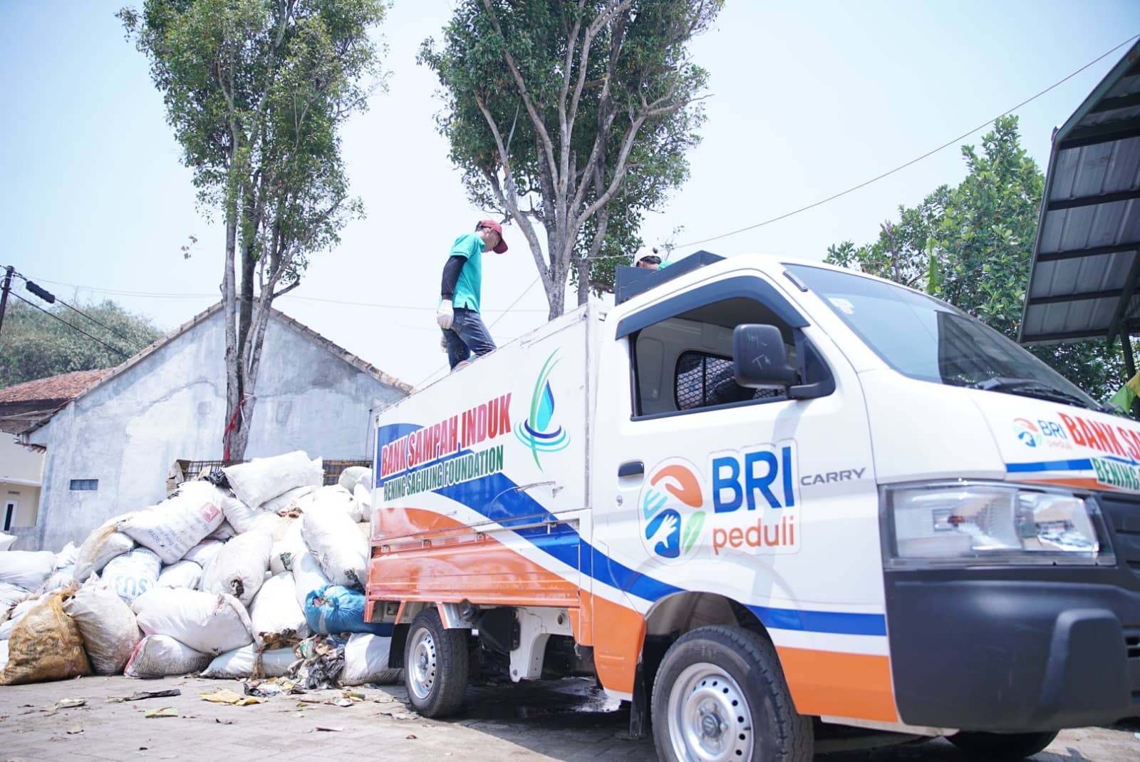 Atasi Masalah Sampah & Jaga Kelestarian Lingkungan, BRI Peduli ‘Yok Kita Gas’ Berhasil dijalankan di 40 Kota