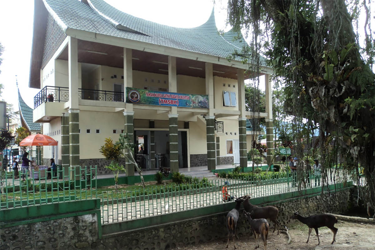 Kebun Binatang Bukittinggi Ternyata Taman Margasatwa Tertua di Indonesia