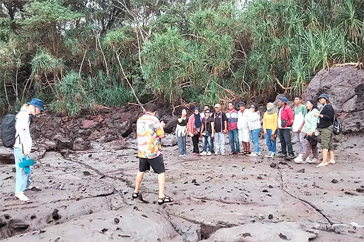 Menengok Lembata NTB, Gudangnya Wisata Unik