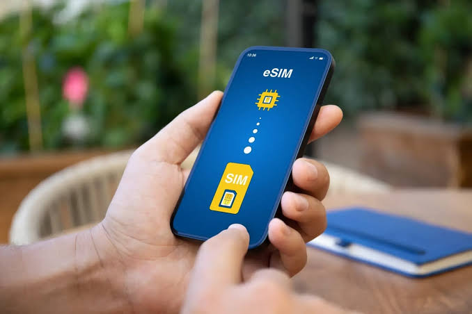 Benarkah Sinyal E-SIM Lebih Kuat dari SIM Fisik? Ini Faktanya