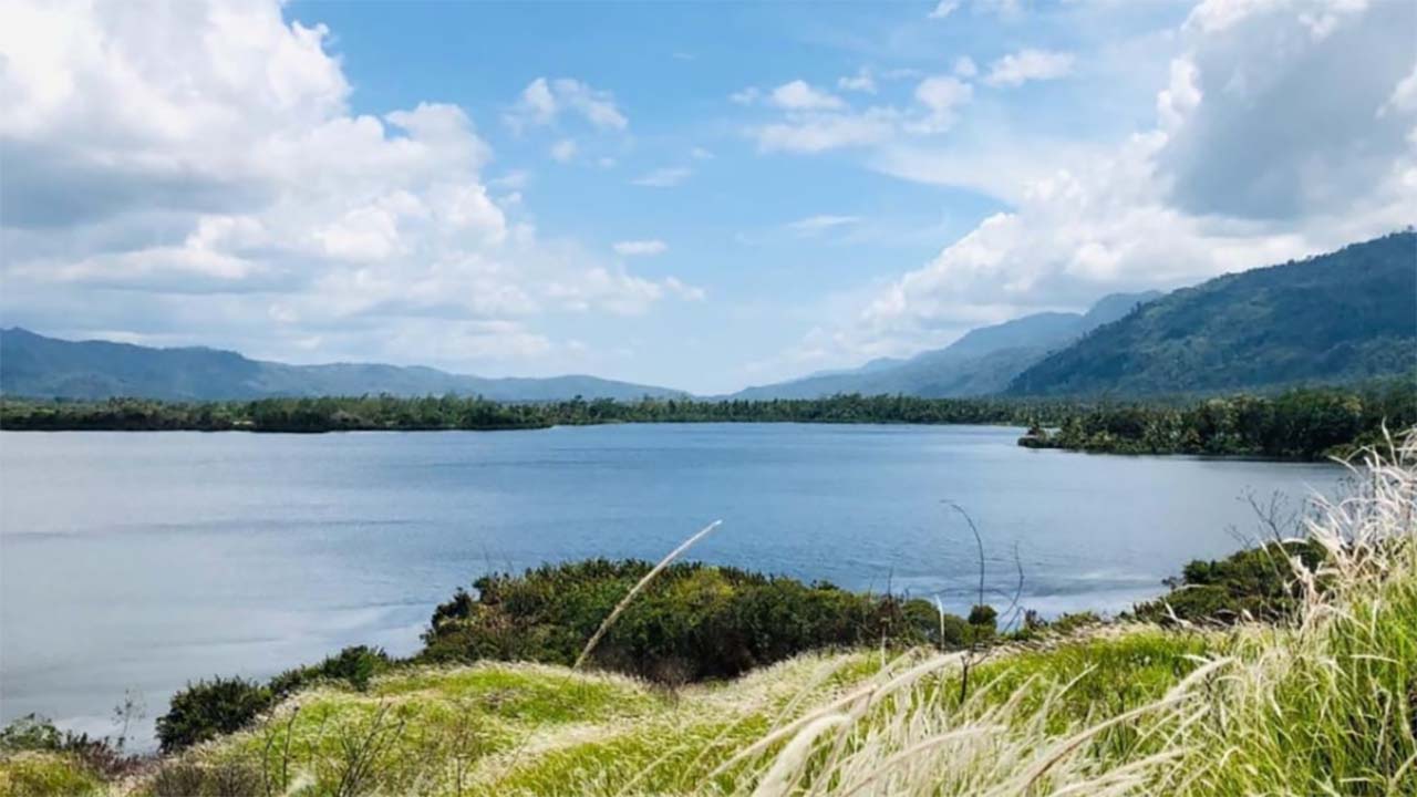 Nikmati Udara Alam Bebas yang Menyegarkan dengan Berkunjung ke Danau Suoh Lampung Barat