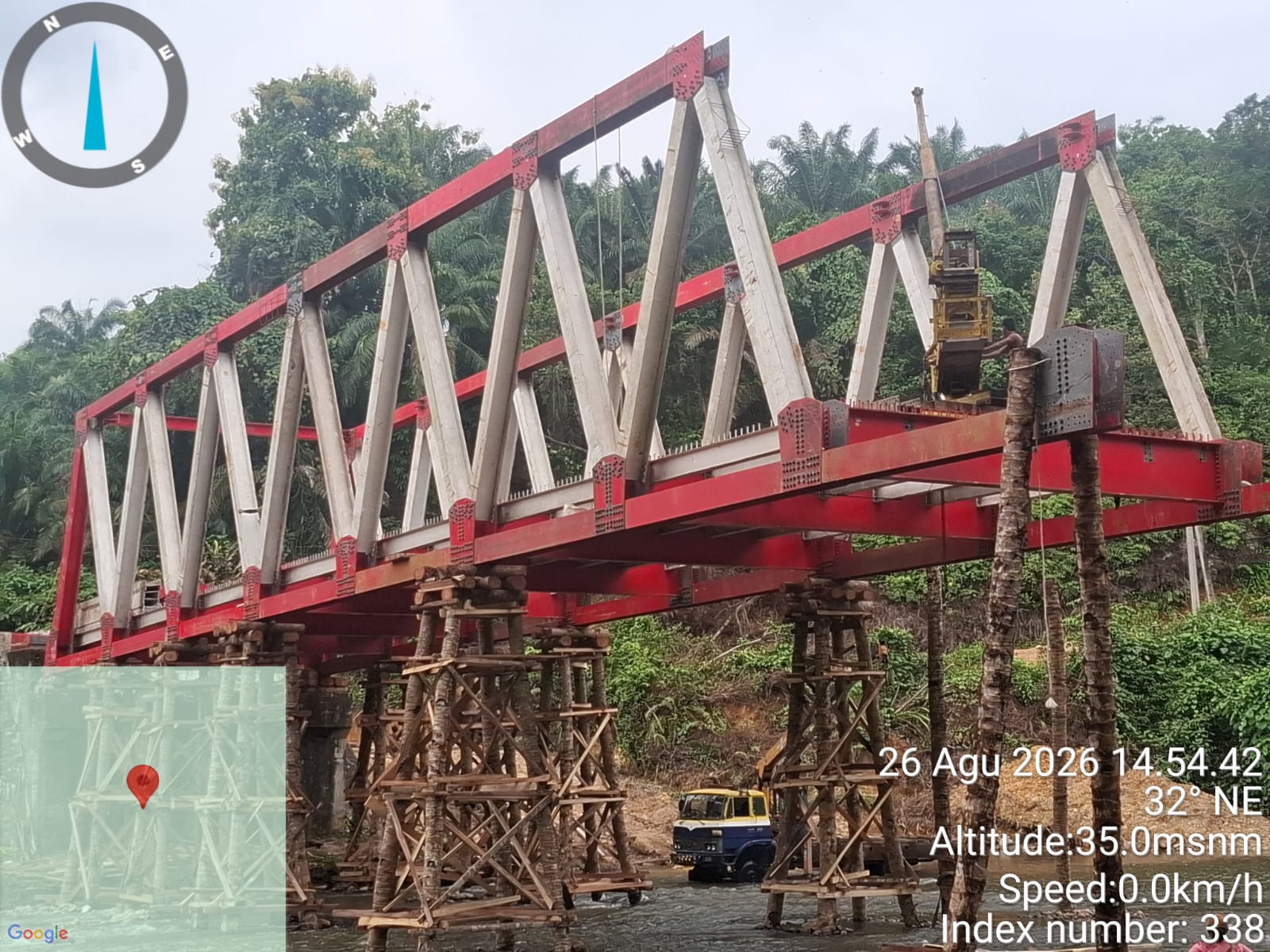 Roboh Diterjang Air Bah, Kadis PUPR Pastikan Proyek Jembatan Lubuk Silandak Tetap Lanjut