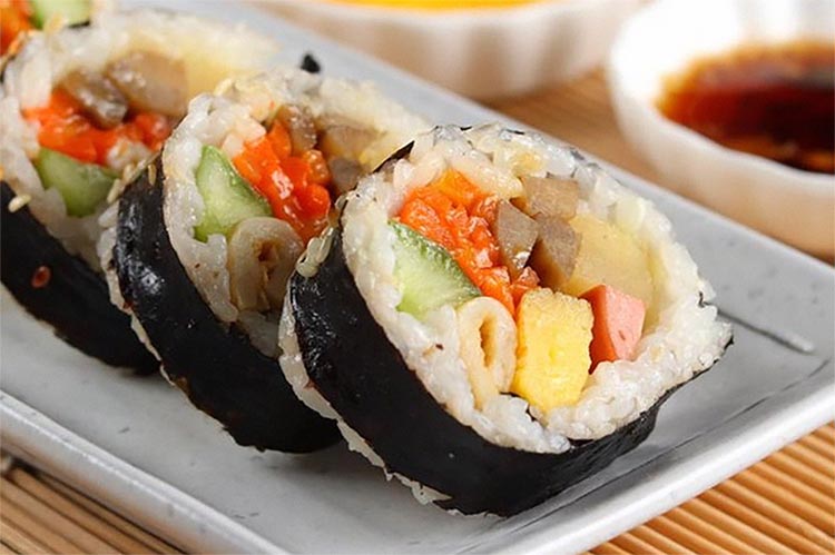 Resep Kimbap Khas Korea yang Lagi Viral di TikTok, Begini Cara Buatnya