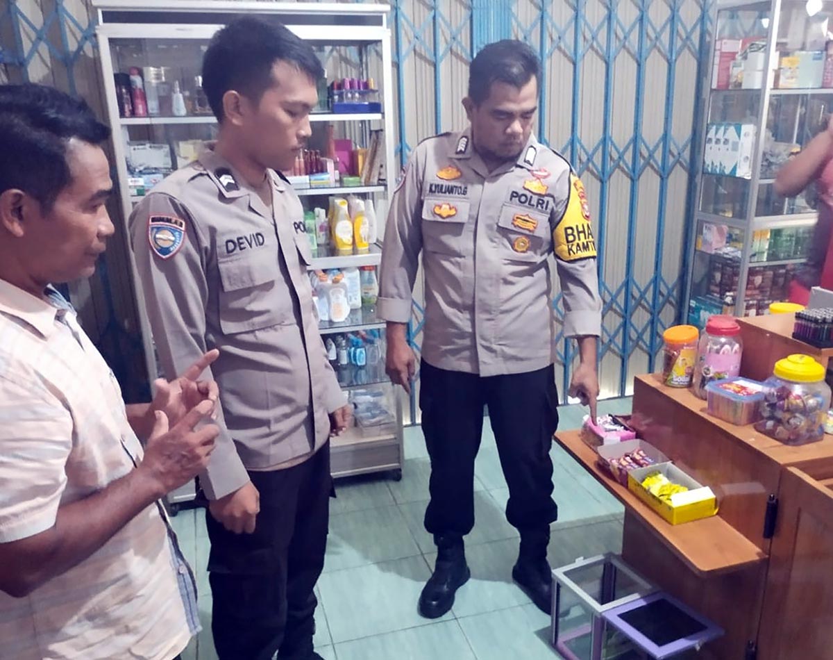 Warung Toke Sawit Diperas Maling, Puluhan Slop Rokok dan Kotak Raib