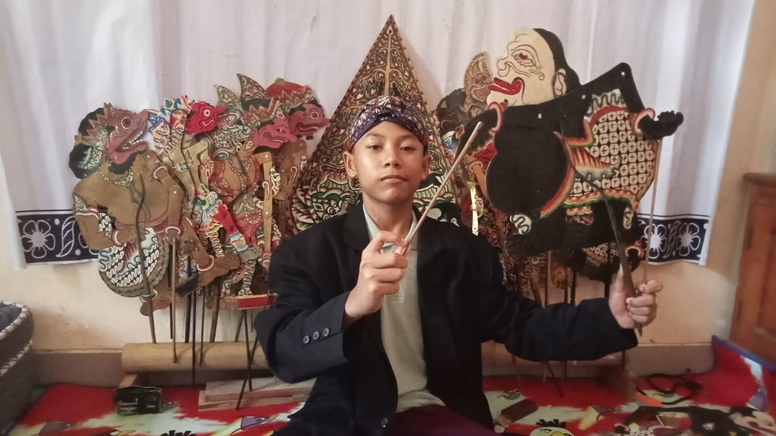 Pangeran Wayang Kulit Meriahkan Perpisahan SDIT Al Kautsar