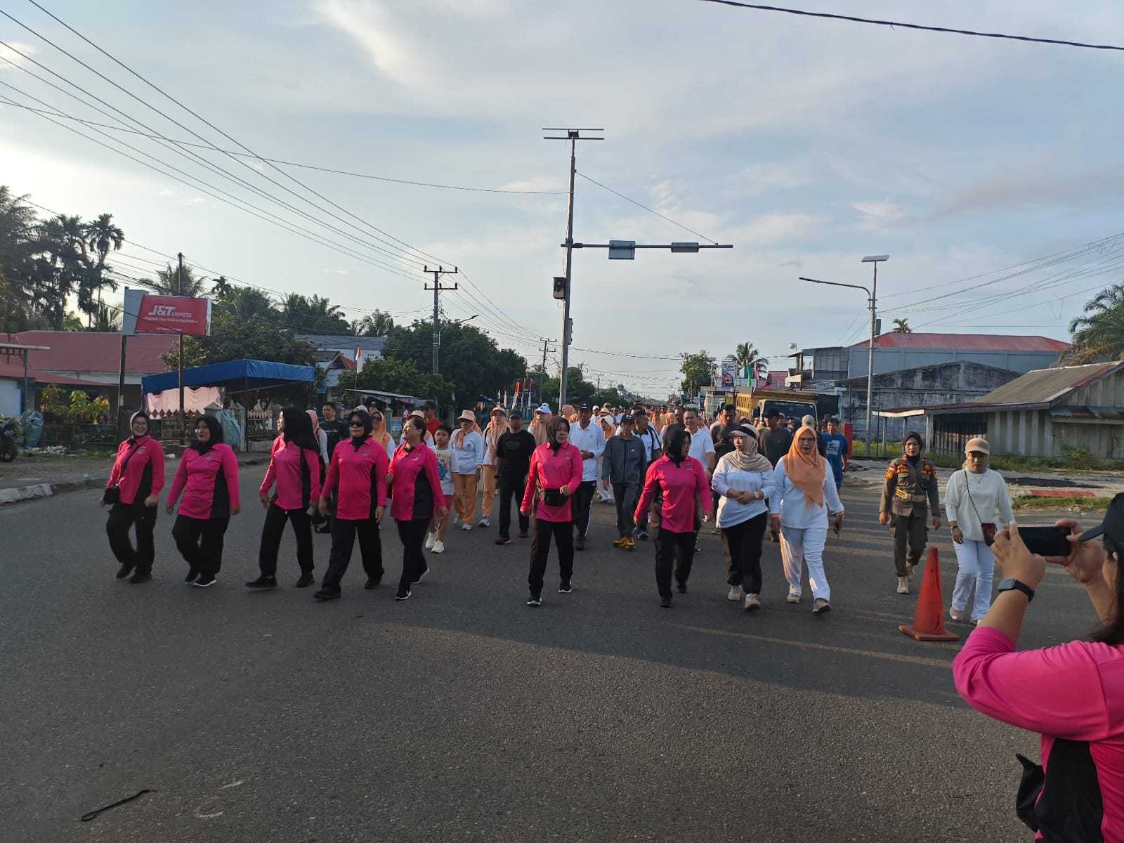 Jalan Santai 17 Agustus, Begini Pesan Wabup Mukomuko Kepada Peserta