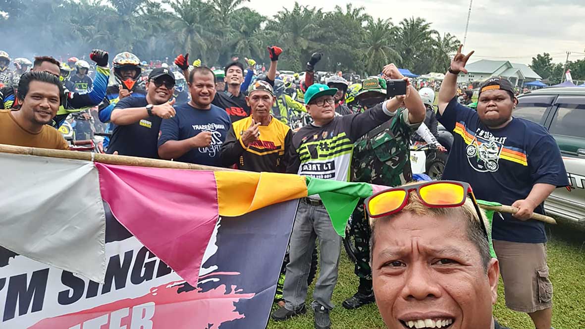 Ratusan Biker Trail Taklukkan Medan Ekstrem di Teramang Jaya