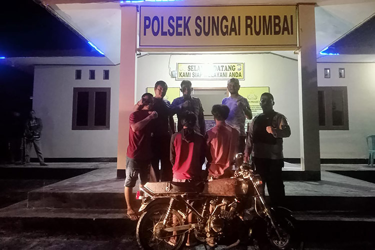 Polsek Sungai Rumbai Bekuk 2 Tsk Curanmor