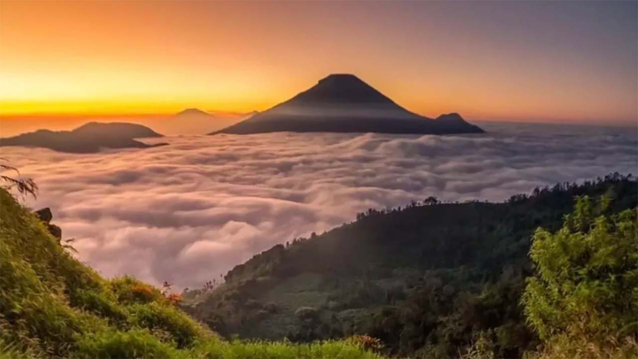 Nikmati Pesona Keindahan Alam di Gunung Sikunir yang Bikin Takjub