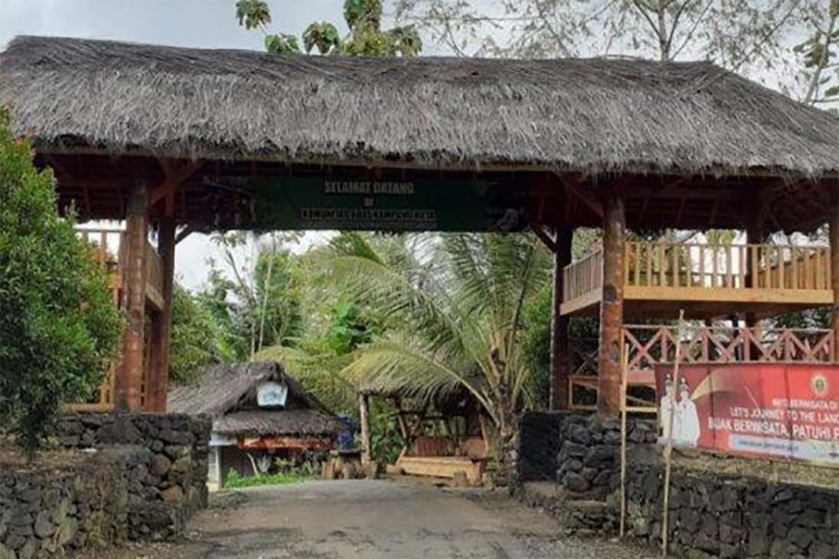 Kampung Kuta Terkenal Dengan Seribu Larangannya, Warga dan Wisatawan Tidak Boleh Lakukan Hal Ini