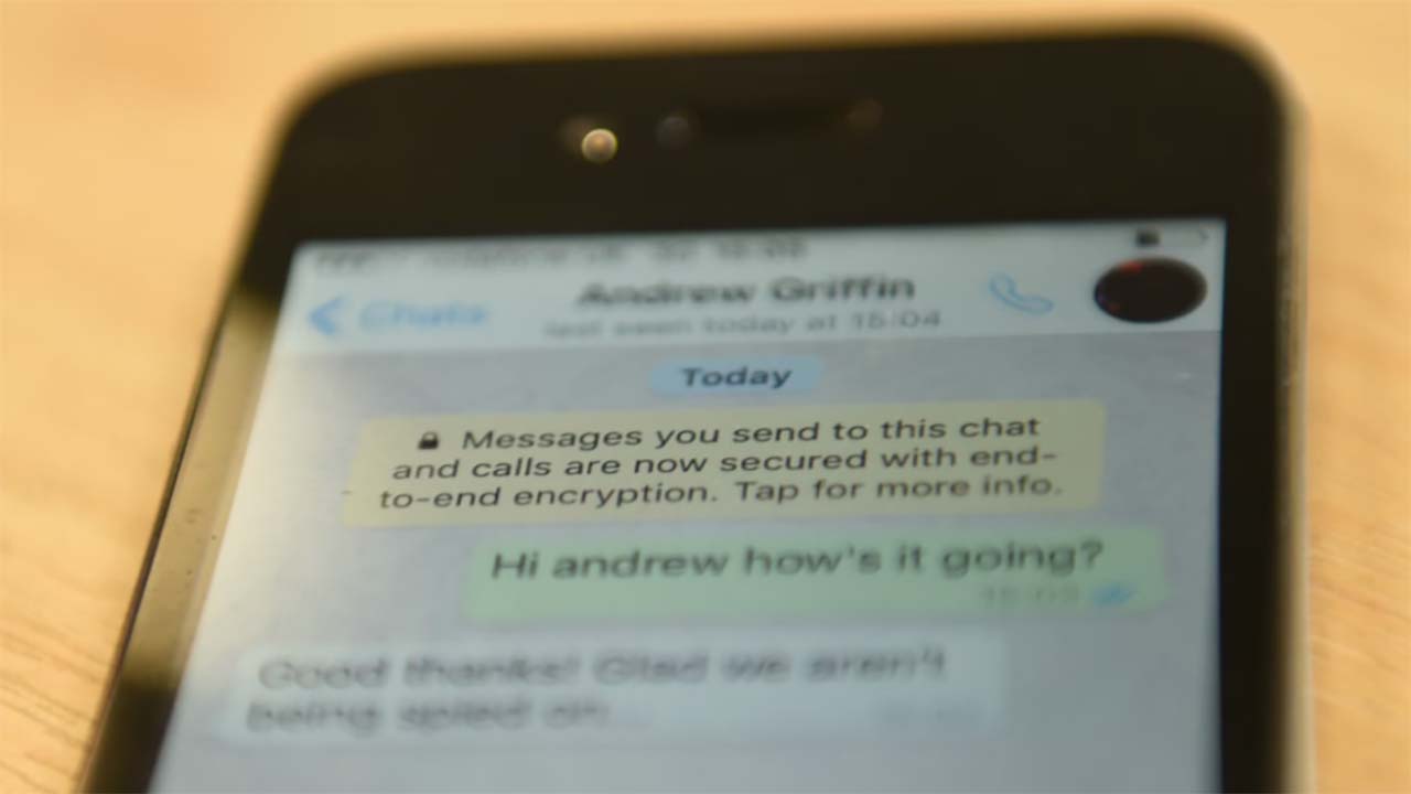 Apa Arti Notifikasi End-to-end Encrypt pada Aplikasi WhatsApp?