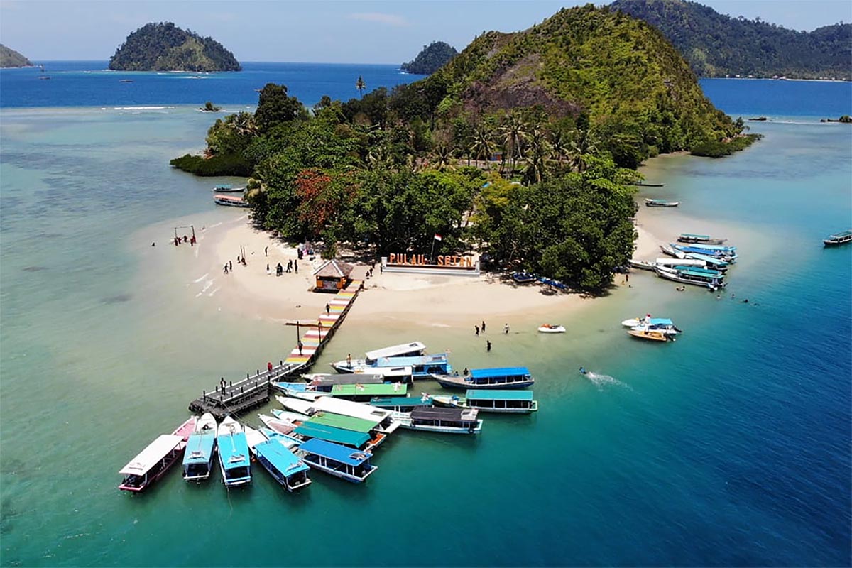 Wisata Terbaik, Pulau Mandeh Pesisir Selatan Sumatera Barat, Raja Ampat-nya Sumatera
