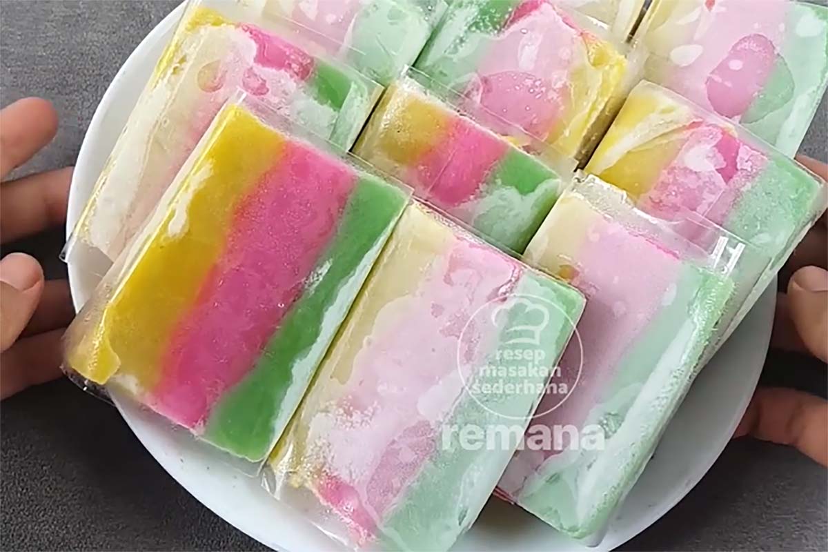 Lembut Bak Gabus, Ini Resep Es Gabus Pelangi Jajanan Jadul yang Bisa Bikin Sendiri Dirumah