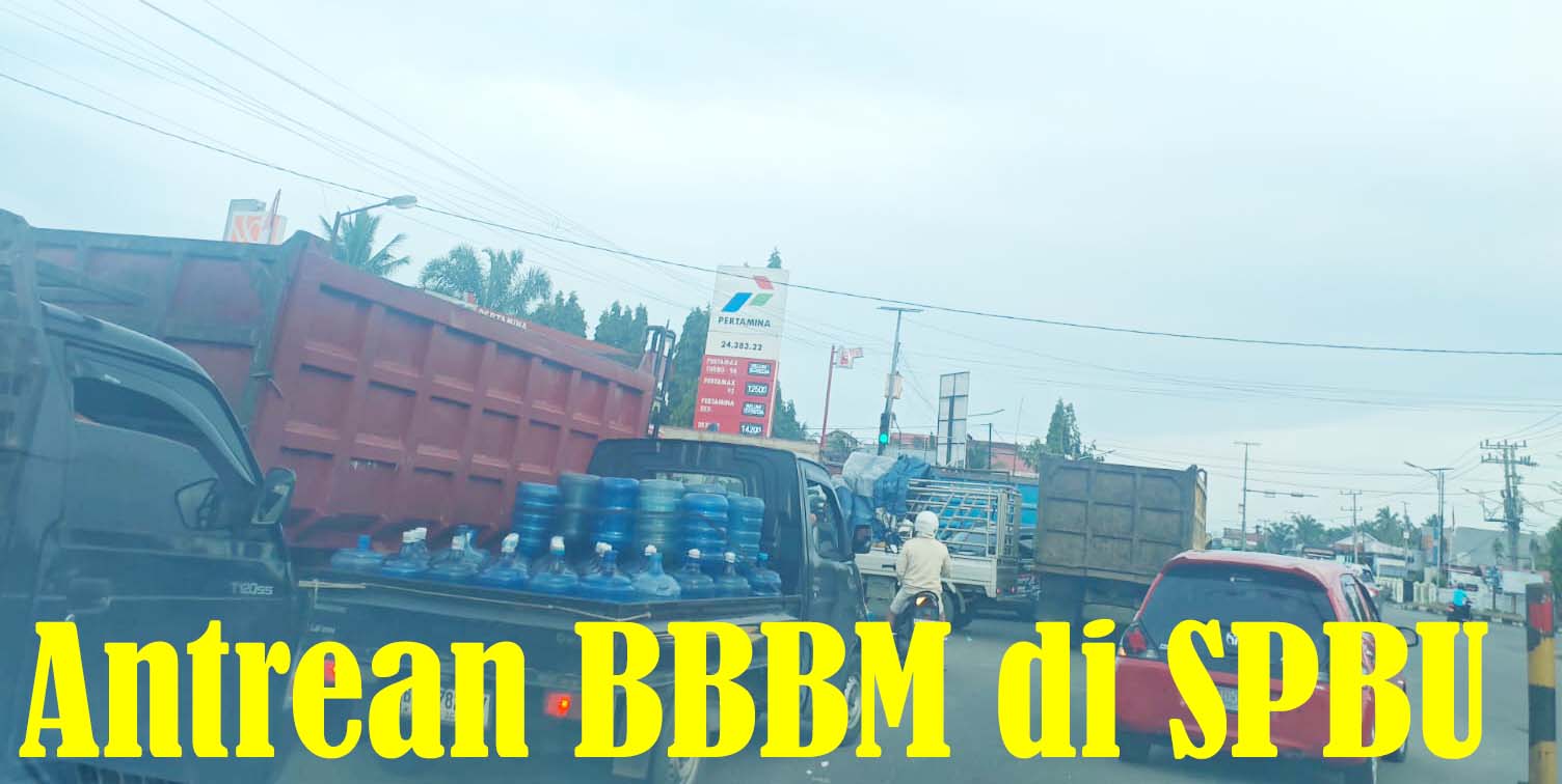 Antrean Motor Hingga Mobil Besar di SPBU Mukomuko Masih Panjang, Ternyata Ini Penyebabnya