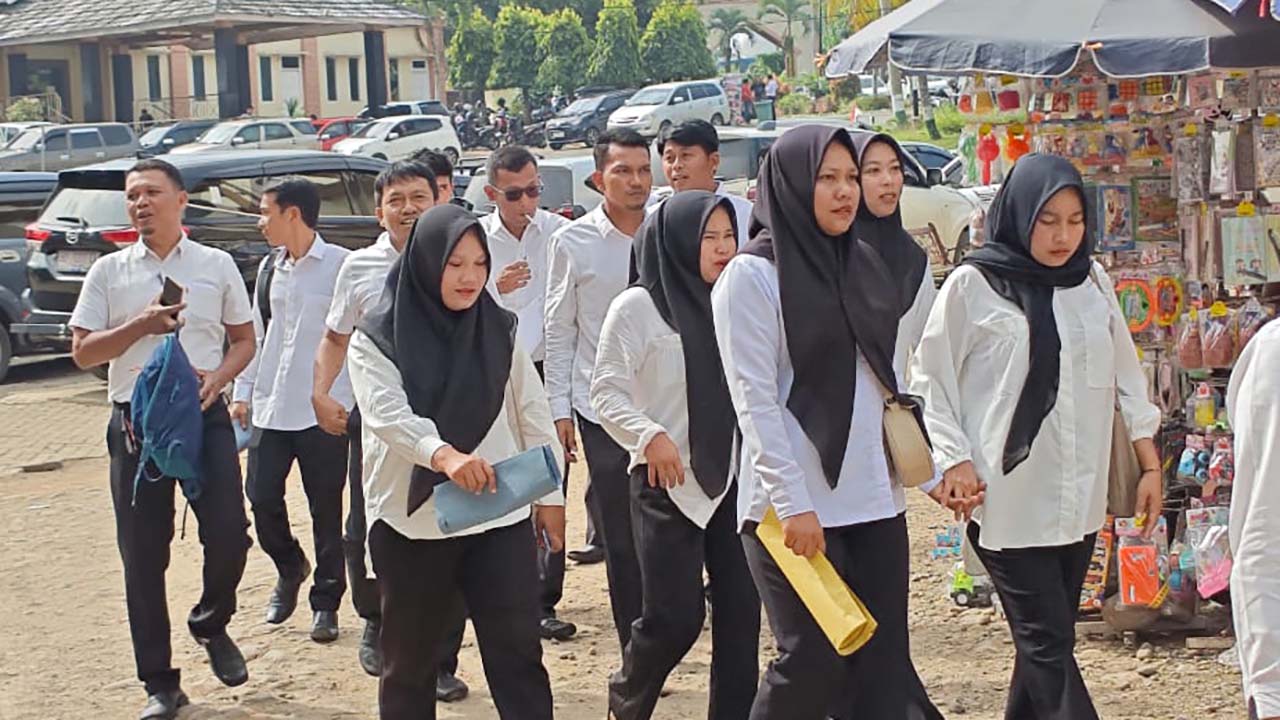Begini Nasib Honorer Yang Tidak Lulus Tes Tahap 1 dan Tahap 2, Siap-Siap Dirumahkan