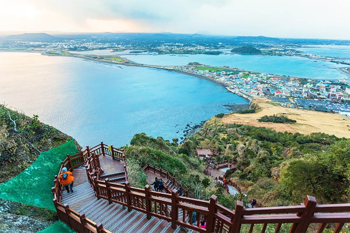 Nikmati Tahun Baru Berlibur ke Korea Selatan, Ini Tempat Rekomendasi yang Cocok Buat Mengisi Akhir Tahun