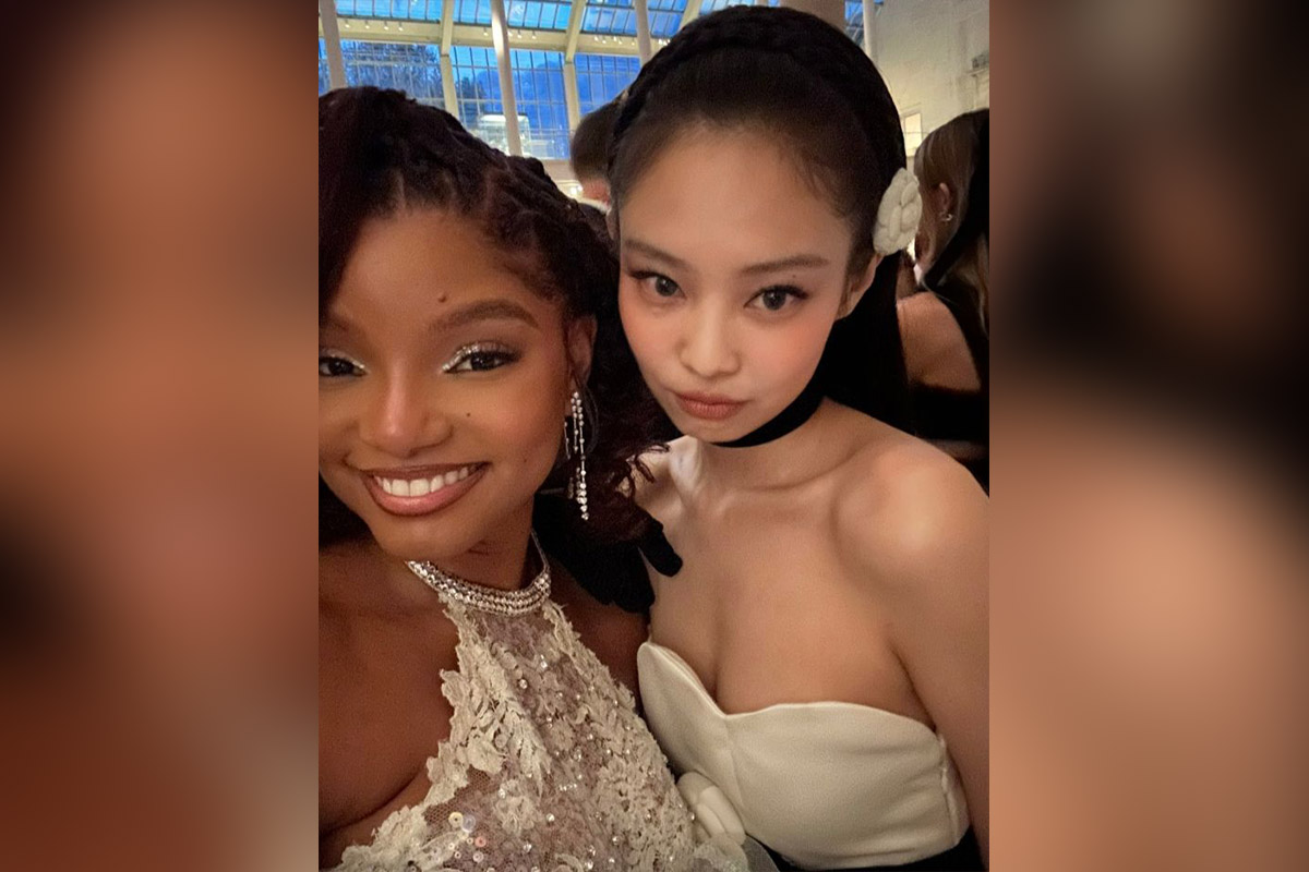 Wah! Jennie BLACKPINK Kepergok Foto Bareng Pemeran ‘The Little Mermaid’. Netizen : Mirip Ya