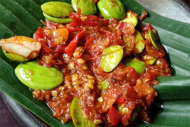 Meledak di Lidah! Resep dan Cara Membuat Sambal Teri Petai, Racikan Sederhana Khas Nusantara