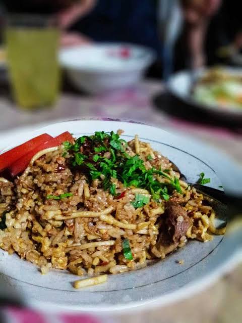 Sejarah Nasi Kucing di Jogja: Hidangan Sederhana yang Menyimpan Jejak Budaya