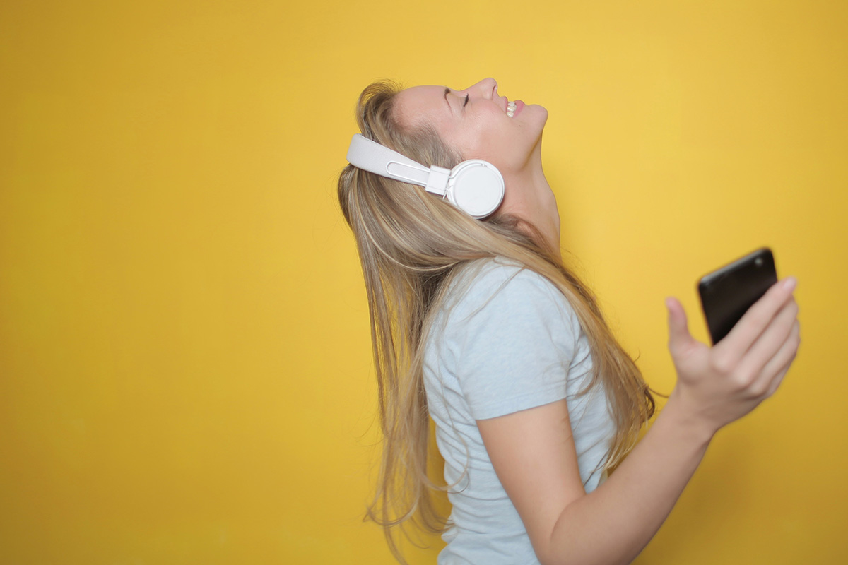 Platform Musik Spotify Lagu-lagu Premium dengan Harga yang Murah! Berikut Cara Mendownloadnya