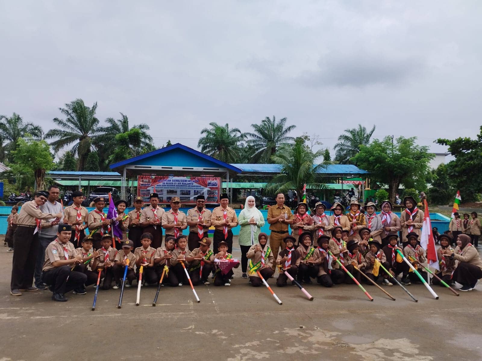 Ketua Kwarcab Mukomuko Hadiri Perkemahan di SDN 01 Air Manjuto