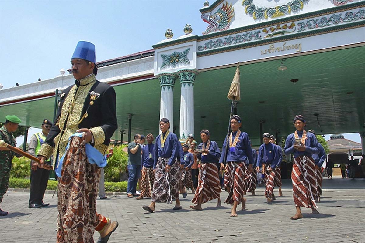 Provinsi di Indonesia yang Memiliki Hak Otonomi Daerah Khusus, Nomor 1 Masih Menjalankan Sistem Kerajaan