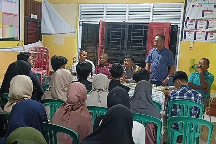 Usai Viral di Medsos, UNP Sanksi 30 Mahasiswa KKN di Bungus Teluk Kabung