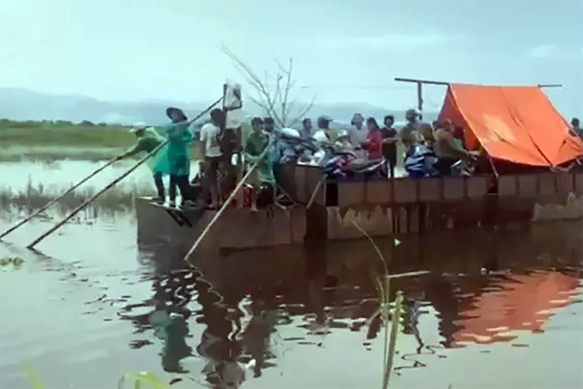 Kerinci Masih Dikepung Banjir, Sekitar 14 Kecamatan Terendam