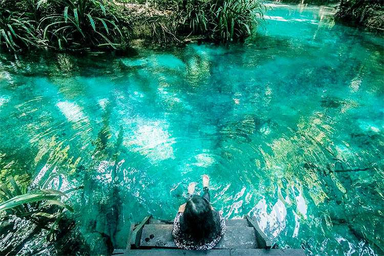 Kali Biru, Sungai Paling Jernih Bak Kristal, Dijaga Buaya Putih