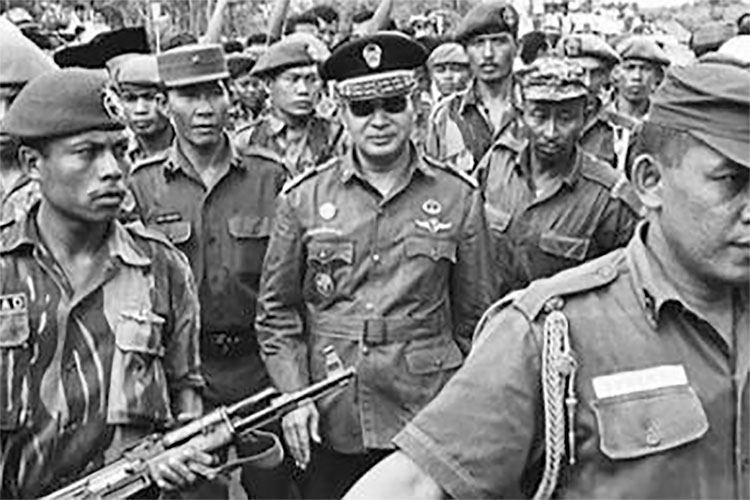 Sejarah Soeharto Bergabung ke Militer Hingga Pimpin Tiga Operasi Militer Lawan Belanda dan Tumpas PKI