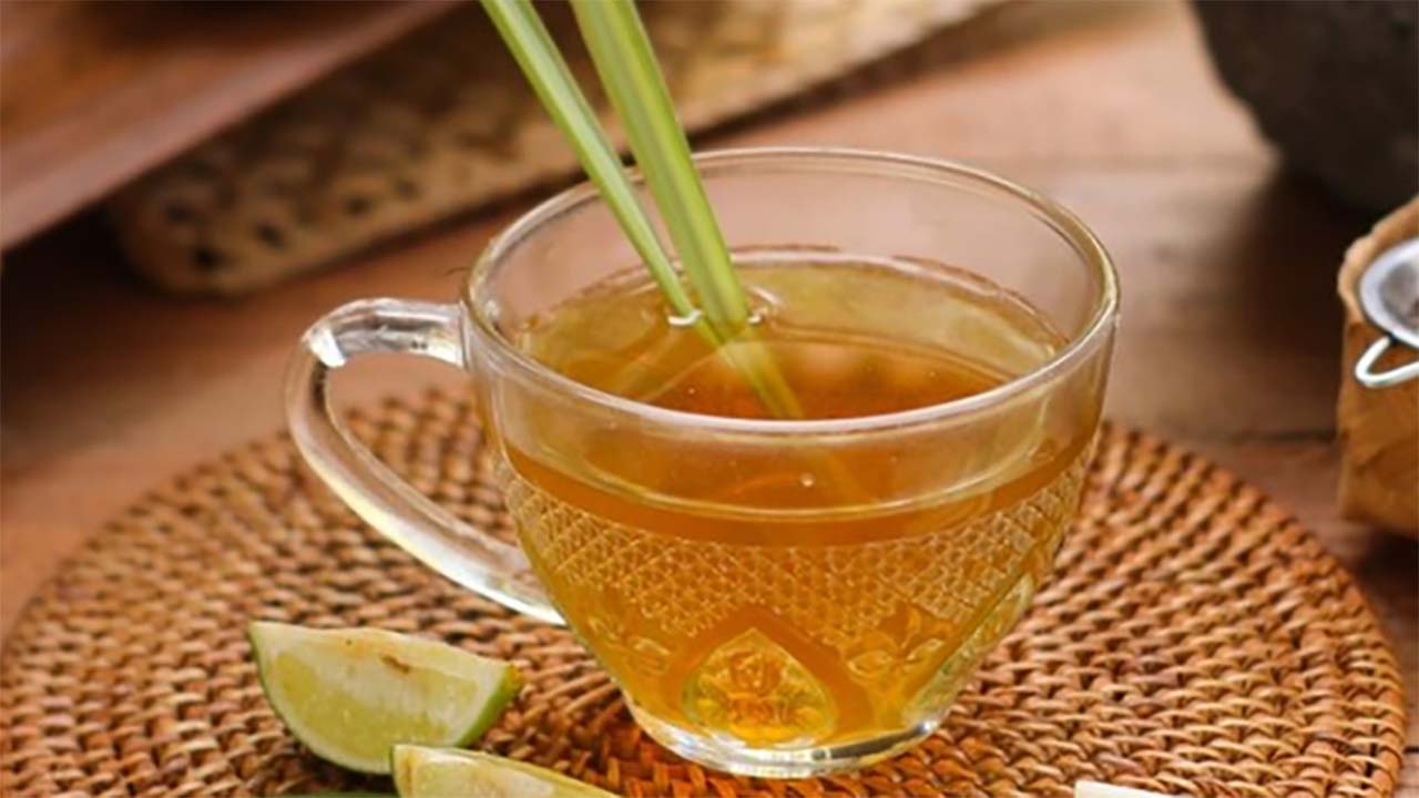 Manfaat Dibalik Minuman Rebusan Serai Bagi Kesehatan, Beserta Efek Sampingnya