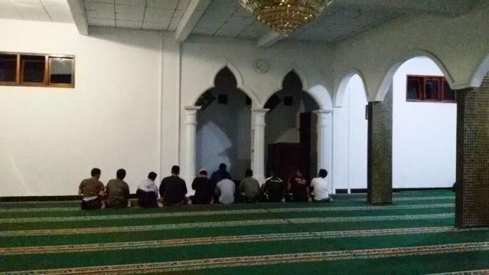 Salat Tarawih di Akhir Ramadan Semakin Sepi,  Ini Fenomena yang Terjadi