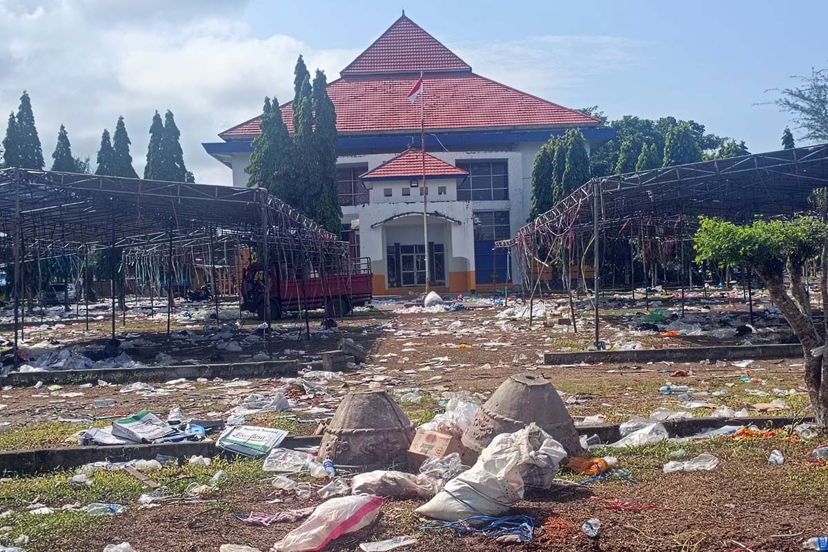 Dinas LH Jangan Ragu, Karang Taruna Bertanggungjawab Bersihkan Sampah Lokasi HUT