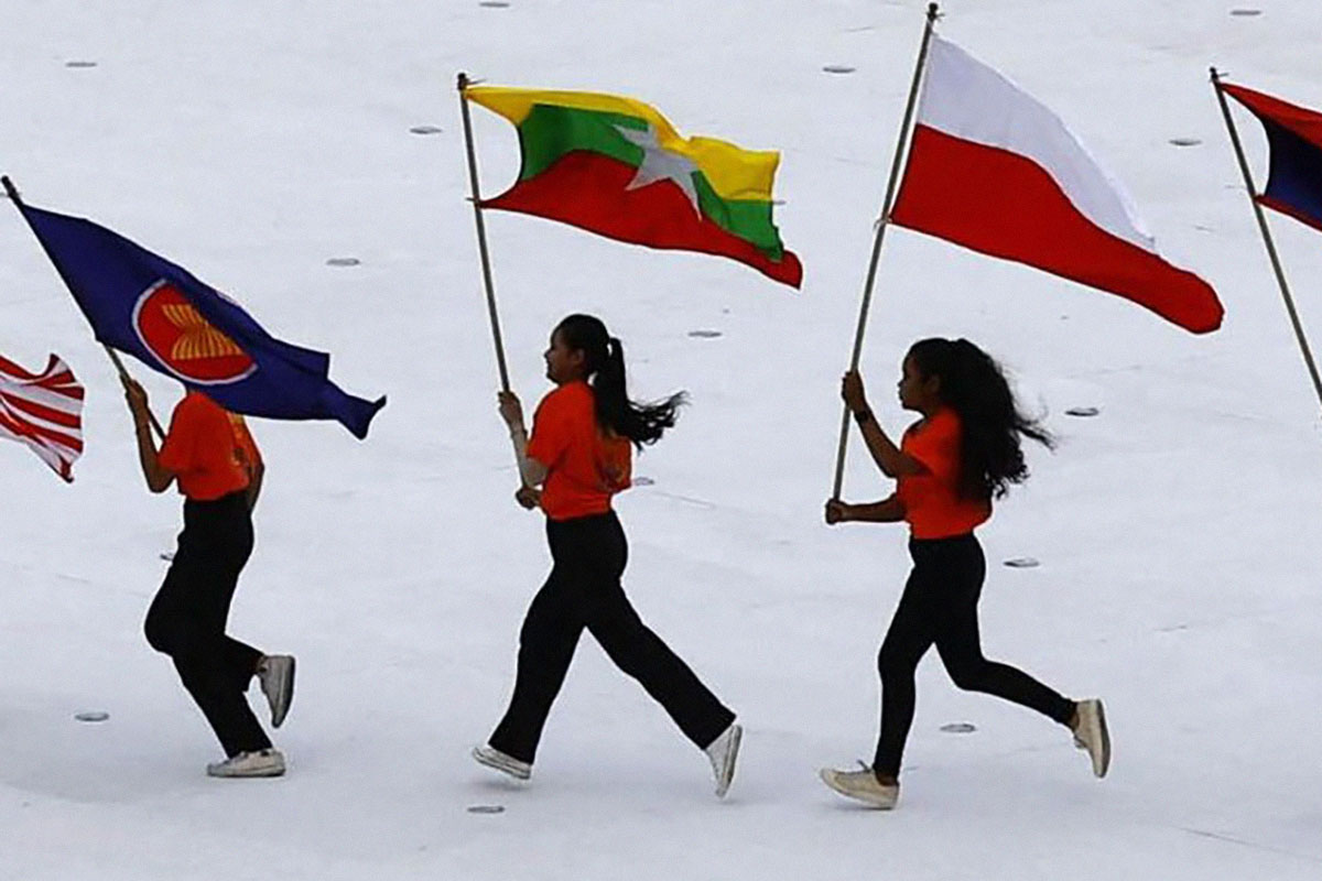 Viral!! Insiden Terbaliknya Bendera Merah Putih di Kemeriahan Pembukaan SEA Games 2023