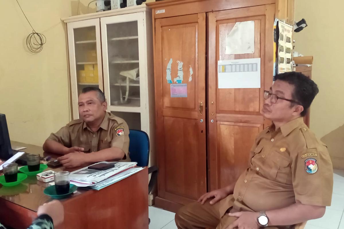 Tekan Kasus DBD, Dinas Kesehatan Mukomuko Bagikan Ratusan Kilo Serbuk Abate Obat Pembasmi Jentik Nyamuk