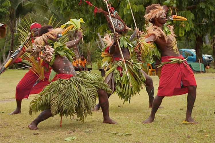 Tradisi Kuno Suku di Indonesia dari Sumatera Hingga Papua, Mas Kawin Kepala Hingga Potong Jari