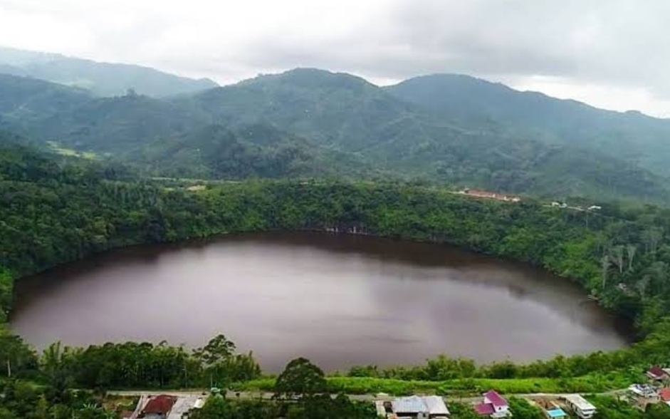 Yuk, Jelajahi Wisata Danau Rakihan, Kembaran Danau Ranau Wisata hijau nan indah yang Bikin Kamu Betah