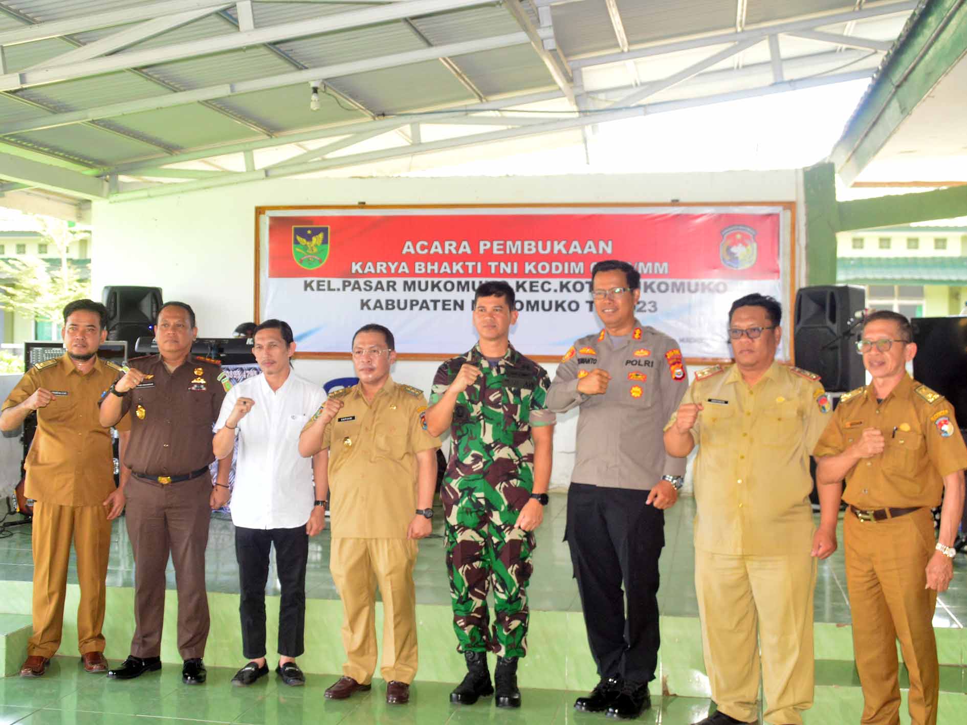 Apresiasi, Bupati Sebut Karya Bakti TNI Bantu Percepatan Pembangunan di Mukomuko