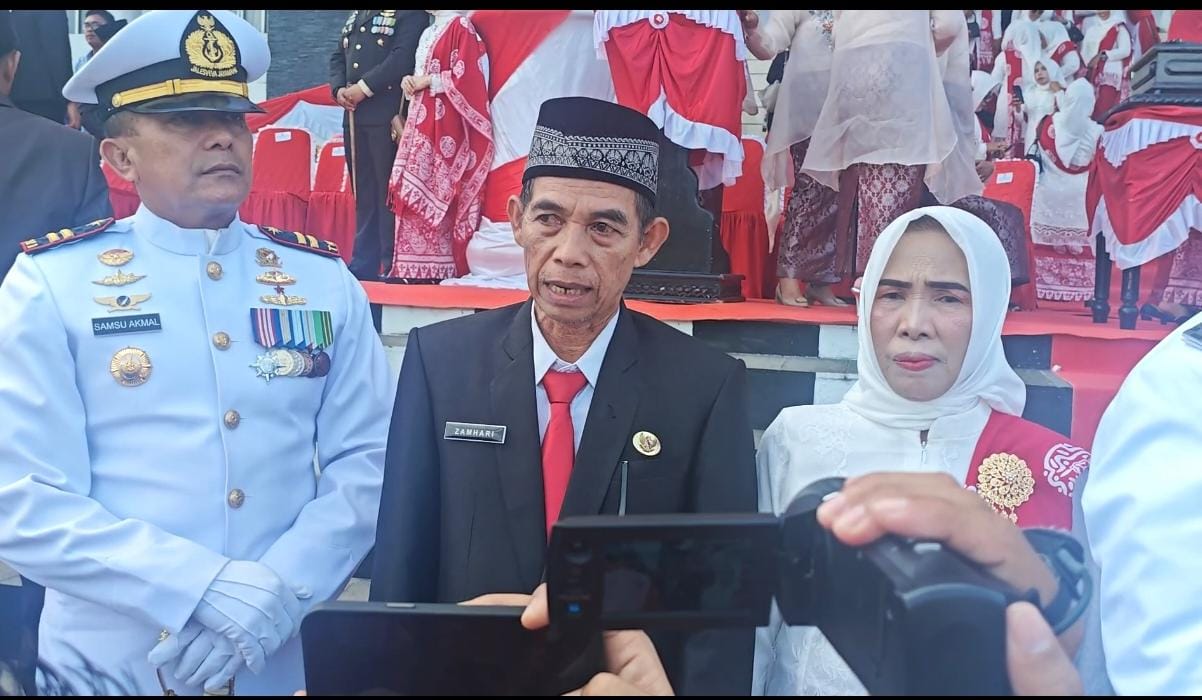 Ketua DPRD Mukomuko Dapat Aplus Usai Bacakan Tek Proklamasi Dengan Tegas dan Lugas