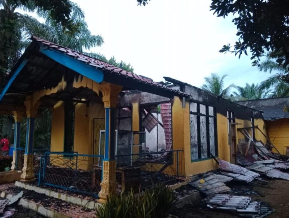 Rumah Terbakar Saat Pemiliknya ke Linggau, Begini Kondisinya