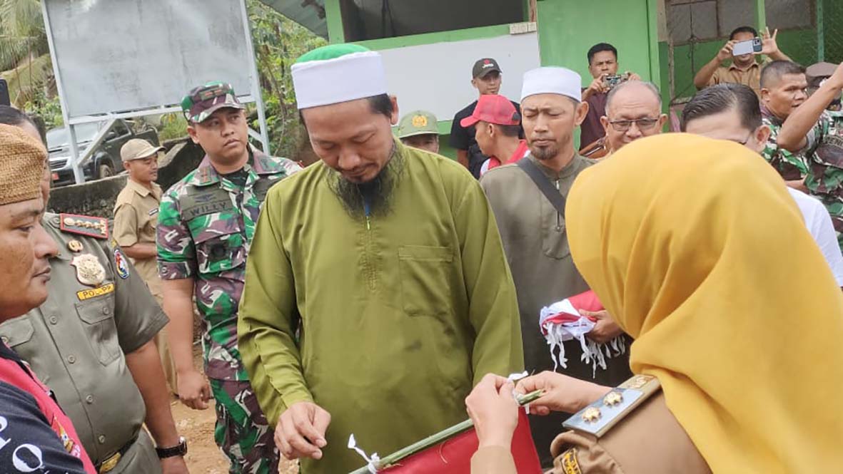 Eks Warga Khilafatul Muslimin Diundang Ikut Upacara oleh Wabup