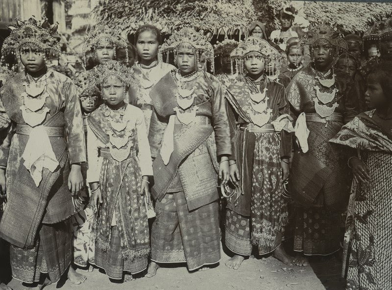 5 Suku Asli Provinsi Sumatera Selatan, Salah Satunya adalah Penunggu Bukit Barisan