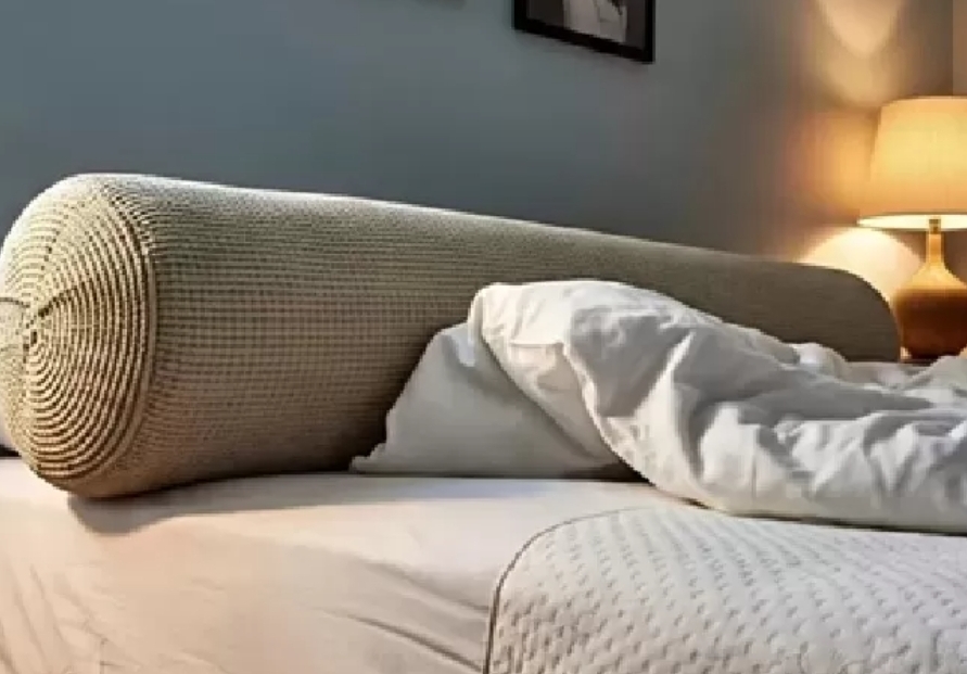 Asal Usul Bantal Guling Dari Kesepian Para Tentara Belanda Saat Menjajah Indonesia